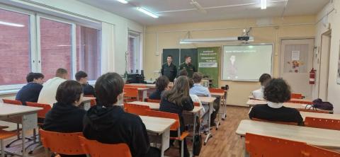 Есть такая профессия - Родину защищать